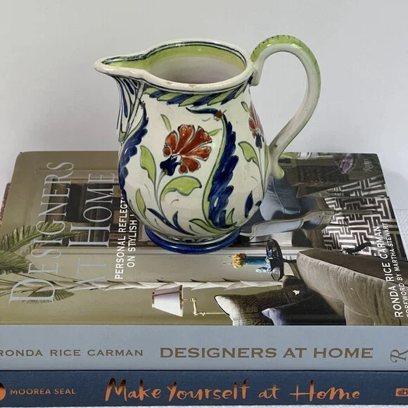 Vintage Floral Italian Ceramic Bud Vase With Handle Multi Flowers Artist Signed - Picture 3 of 16